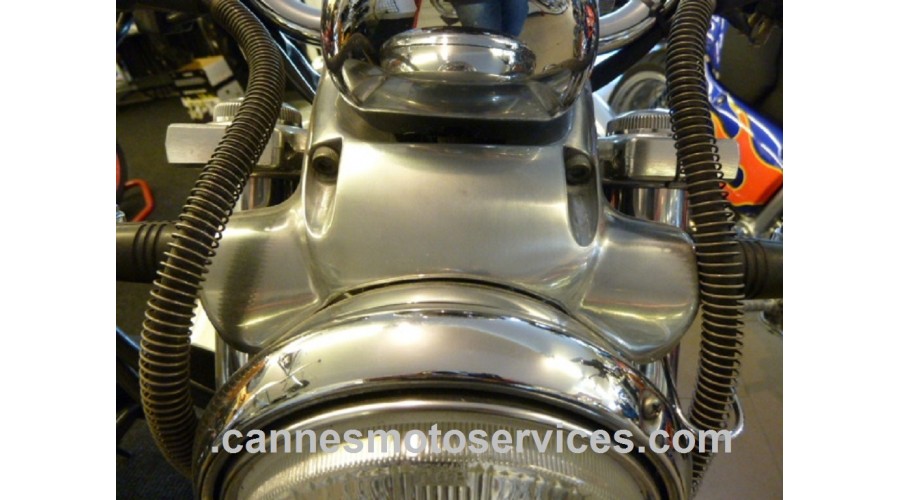 CACHE DE TE FOURCHE VMAX 1200