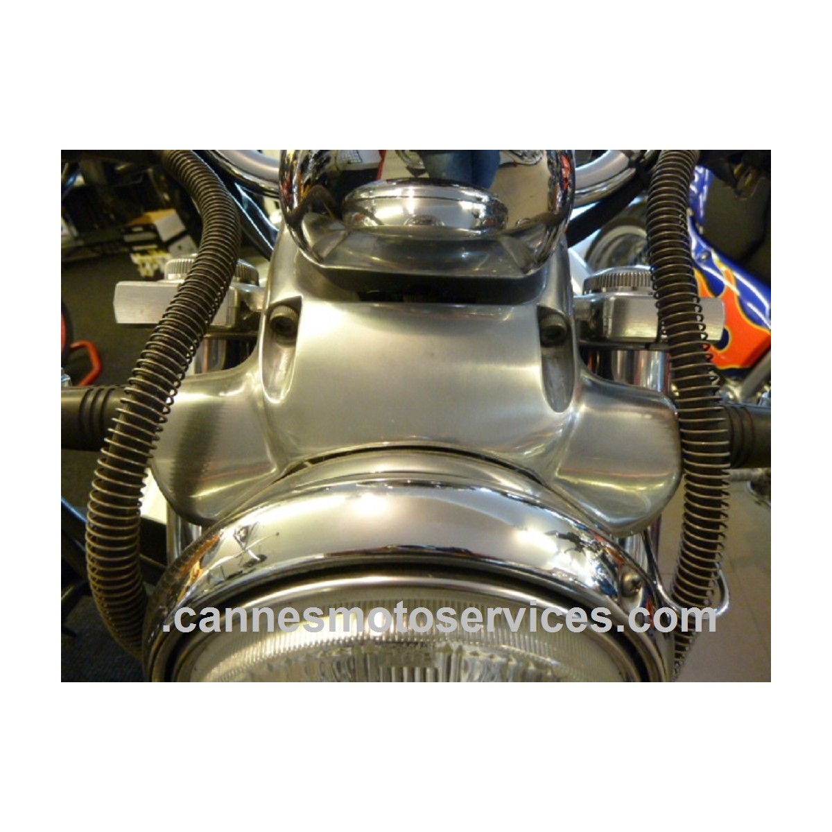 CACHE DE TE FOURCHE VMAX 1200