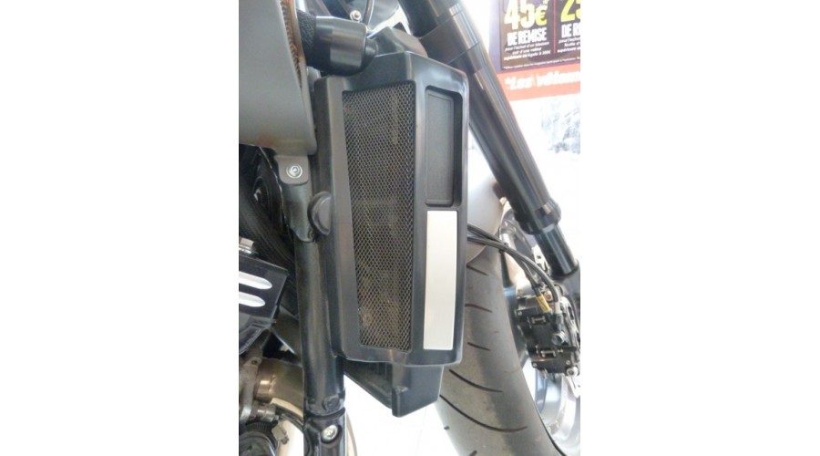 CACHE RADIATEUR COUVERCLE DROIT VMAX 1200 YAMAHA         