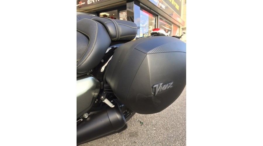 KIT VALISES  + SUPPORTS VMAX 1700 YAMAHA